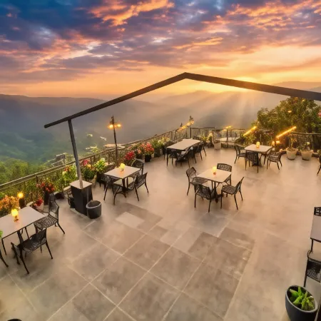 Hotel Chail Residency