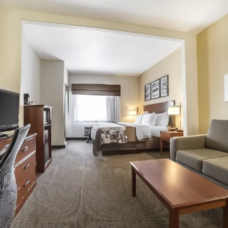 Sleep Inn & Suites