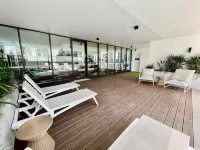 KoKo NEW! Guest Favorite Views, stylish, pool - Apartments