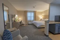 Candlewood Suites Miami Lakes by IHG - WiFi