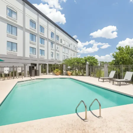 Wingate by Wyndham Savannah/Pooler