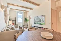 Magnificent apt - 2br/6p - Heart of Saint-tropez - 3-Star