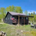 Quaint Cabin Viewing Shadow Mountain Lake, Mountain Views and Lake Access nearby - Hytter