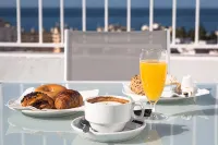 Ona Marbella Inn - petit déjeuner