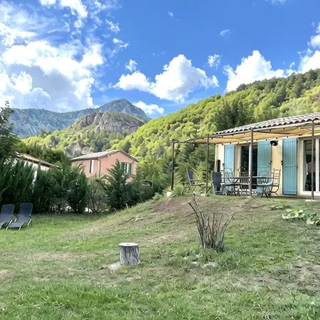 Villa Castellane 3 bedrooms near the city center (900m)
