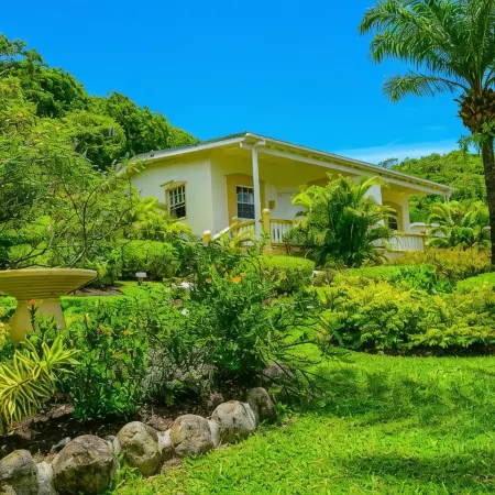 Blue Horizons Garden Resort