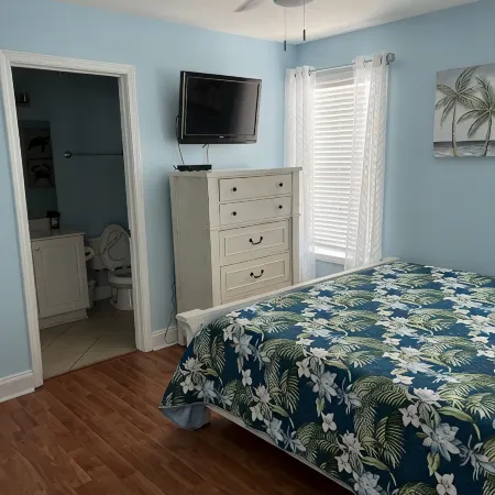 Spacious Luxury Villa with Stocked Kitchen,WiFi, Ask about 2025 Special Rates.