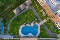White Peacock Resort Mtwapa - Family Friendly