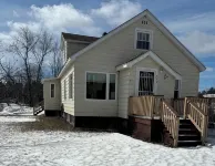 Charming 3-bedroom house with WiFi and AC in Gwinn