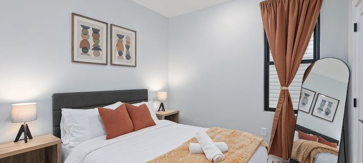 Quick Path Access-NYC Metlife Stadium Traveler’s 3Br Modern Designer Home Hotels in Jersey City
