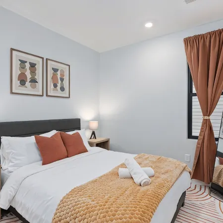 Quick Path Access-NYC Metlife Stadium Traveler’s 3Br Modern Designer Home