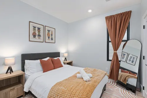 Quick Path Access-NYC Metlife Stadium Traveler’s 3Br Modern Designer Home - Balcony