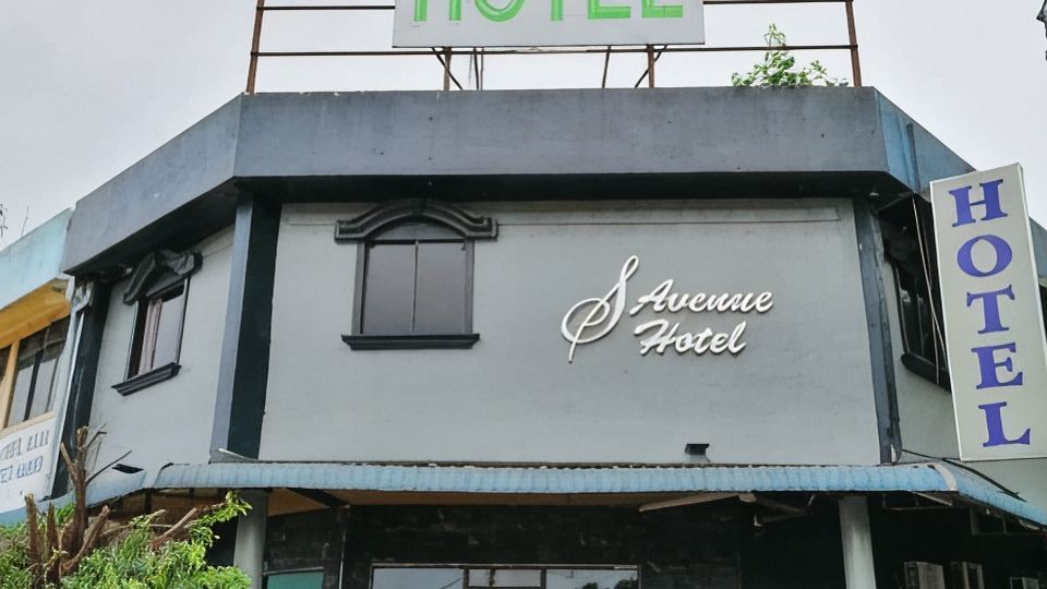 S Avenue Hotel