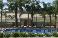 Tokemata Retreat - Pool