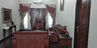 Aldeoz Palembang City Villa Sumsel - Villas