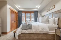 Premier 1 Bd/1 Br Condo Ski in and Out.  Gondola is Right Outside the Condo. - 4つ星