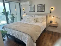 Depto Full nuevo, cercano a Parque Araucano, 650 mts del Mall Parque Arauco! - Condos