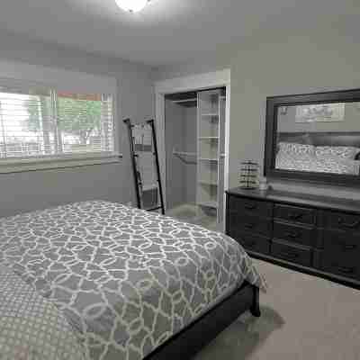 Unique Renovated 4 Bedroom Home on Private Corner Lot Rooms