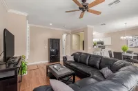 Pilot's Lounge - 2 miles from Chandler Municipal Airport - บังกะโล