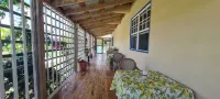The Bnb on Triggerfish Close to the Airport - breakfast
