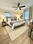 Newly Renovated 3 BR House-PERFECT Location, Walk to The Square! - 4-Star