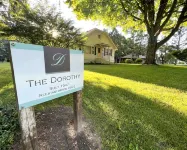 Perfect Summer Getaway- 2 Bed, Large Private Yard, Ravine Lot, Gameroom - 4 tähden