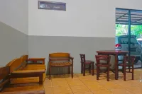 NamRoom at Tangki Lio - Pensions