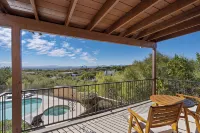 Catalina Foothills, 5 bedroom, Heated Pool and Spa, Views, Sleeps 16+ - 5-Star