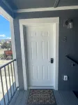 Yellowstone Retreat Rentals U3: two blocks from Yellowstone! - Boutique