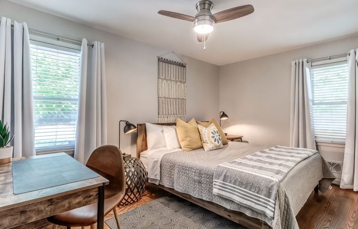 Bit o' Raleigh Bungalow, 6 min drive to downtown