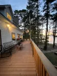 Spacious Lake House with Sam Rayburn Water Frontage - 4-Star