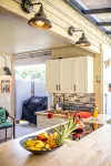 Rivendell Oasis-Peaceful garden setting with private hot tub close to waterfalls - 4-Star