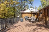 CozyCreekCabin-Treehouse-Large Deck-Mountain Home - شاليه