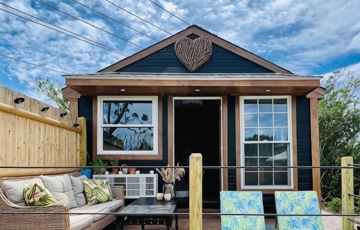 🌾Brand New Tiny Home! Downtown & Beachy☀️