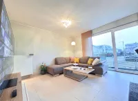 Comfort 2 bedrooms Apt w balcony&parking - 3 étoiles