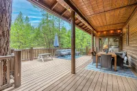 Cardinal Landing Cabin in Torreon w/AC, Furnished Deck, Grill & Firepit - Alppimaja