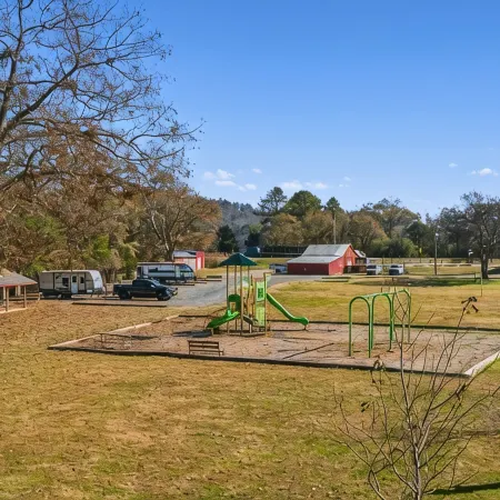 Cedar Creek RV & Outdoor Center