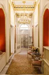 Palaiologos Luxury City Hotel - parking