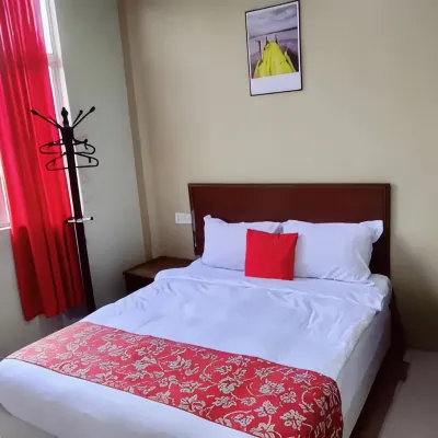 De Clinique Hotel Hotels near Dutch Fort