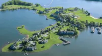 Waterfront Wonder - Steps to the Lake  - Ground Floor! - 4-Star