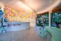 บ้านอ้อมกอดขุนเขา - โรงแรมราคาถูก