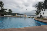 Subic Grand Seas Resort - Pools