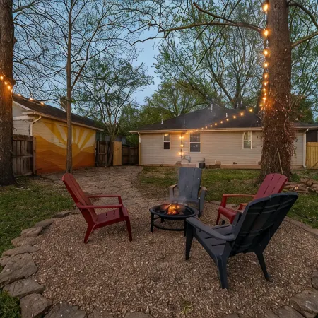 Boho BnB ~ Walk to Cherry/Pickwick & MSU
