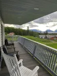 HomerHouse907 Family Friendly-5BR, 3BA, close to town. Huge yard, great stay! - Balkon