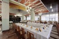 Hotel Moldova - Desayuno
