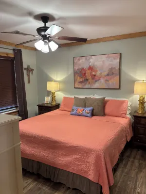 Enid Lake Waterfront Cabin- Point Pleasant - シャレー