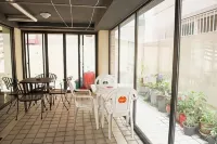 Roi Guesthouse - Bintang 1