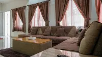 Diyar Villas Puncak M6/14 - parking