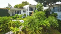 Villa Roca Boutique Resort & Suites - Adult Only - Parking