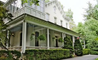 Susquehanna Manor Inn